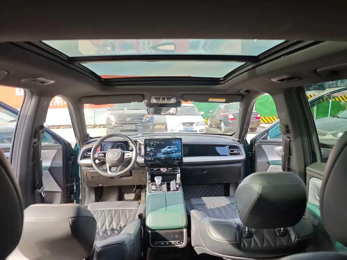 2022 GAC Trumpchi GS8 2.0T 252HP L4 8AT,autocango,china used car exporter,china ev exporter,chinese used car exporter,chinese used ev exporter