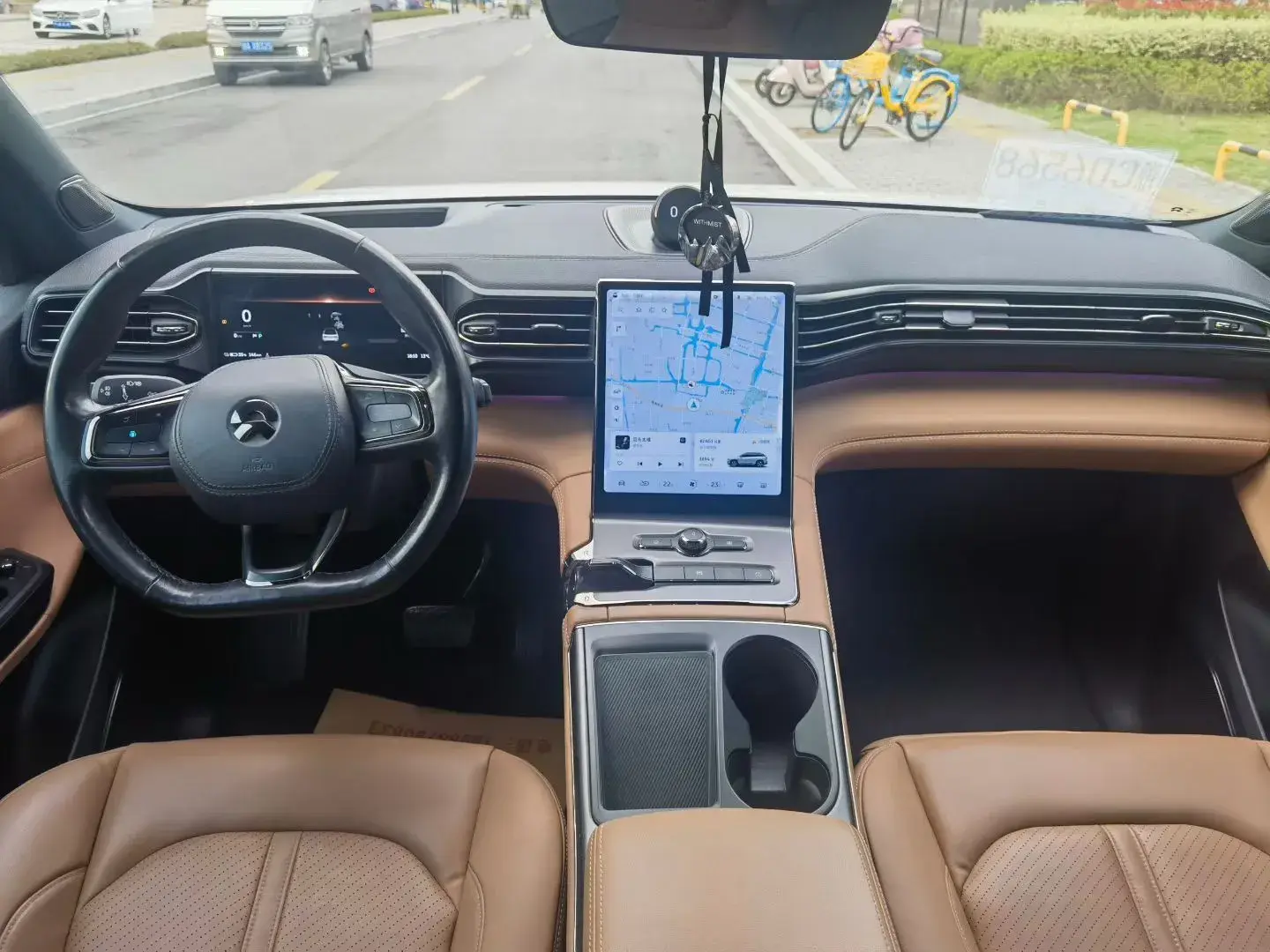 2020 NIO ES6 thumbnail 3