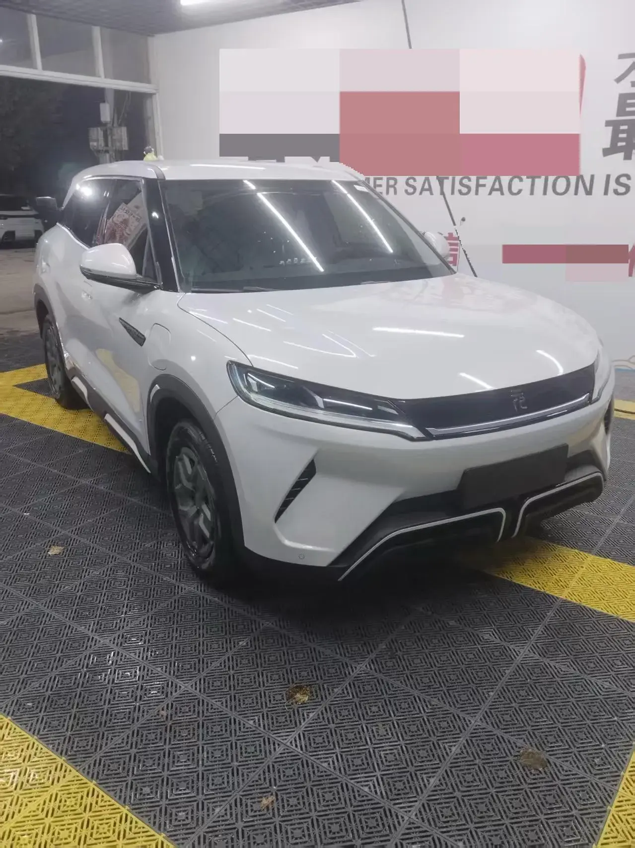 2024 BYD YUANUP thumbnail 3