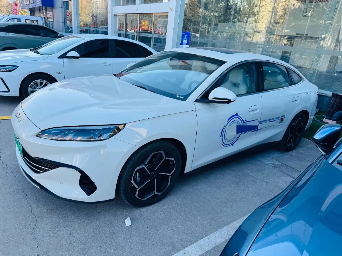 2011 BYD F3R 1.6L 100HP L4 4AT,autocango,china used car exporter,china ev exporter,chinese used car exporter,chinese used ev exporter