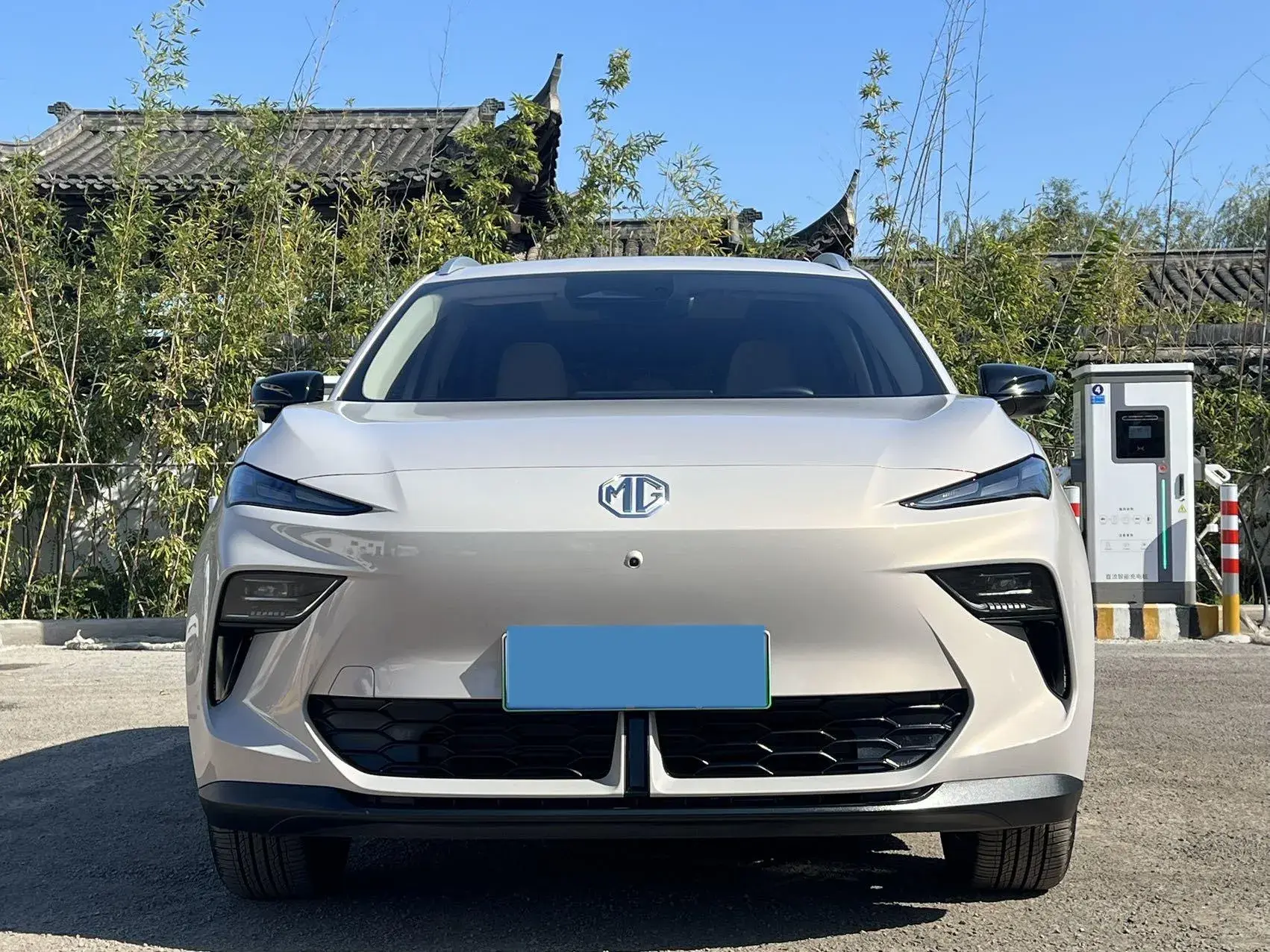 2025 MG MG thumbnail 2