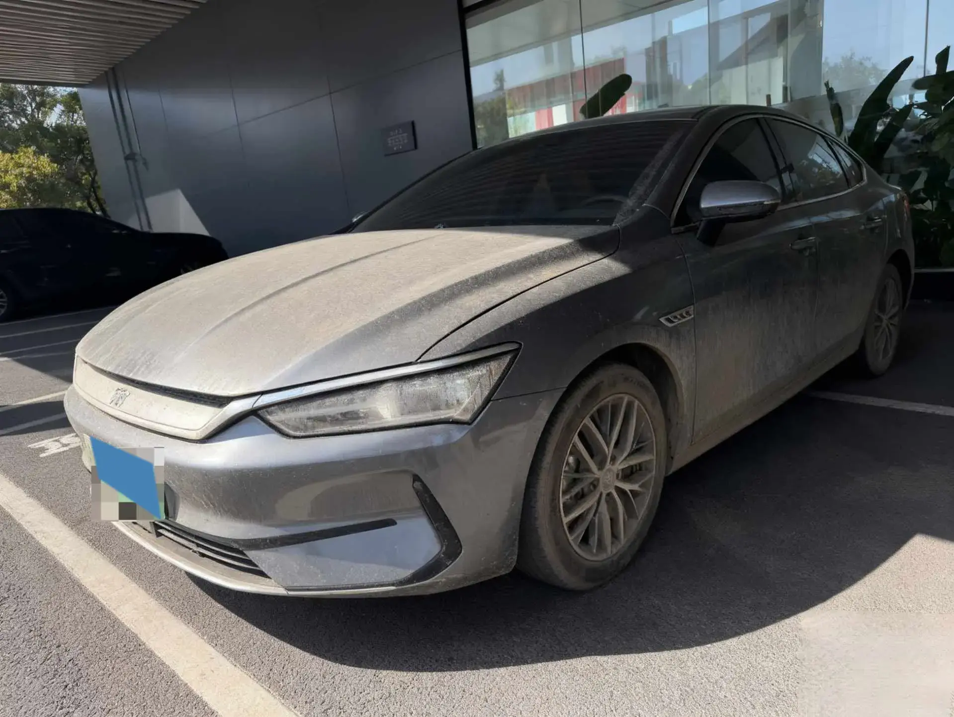 2021 BYD QIN view 1