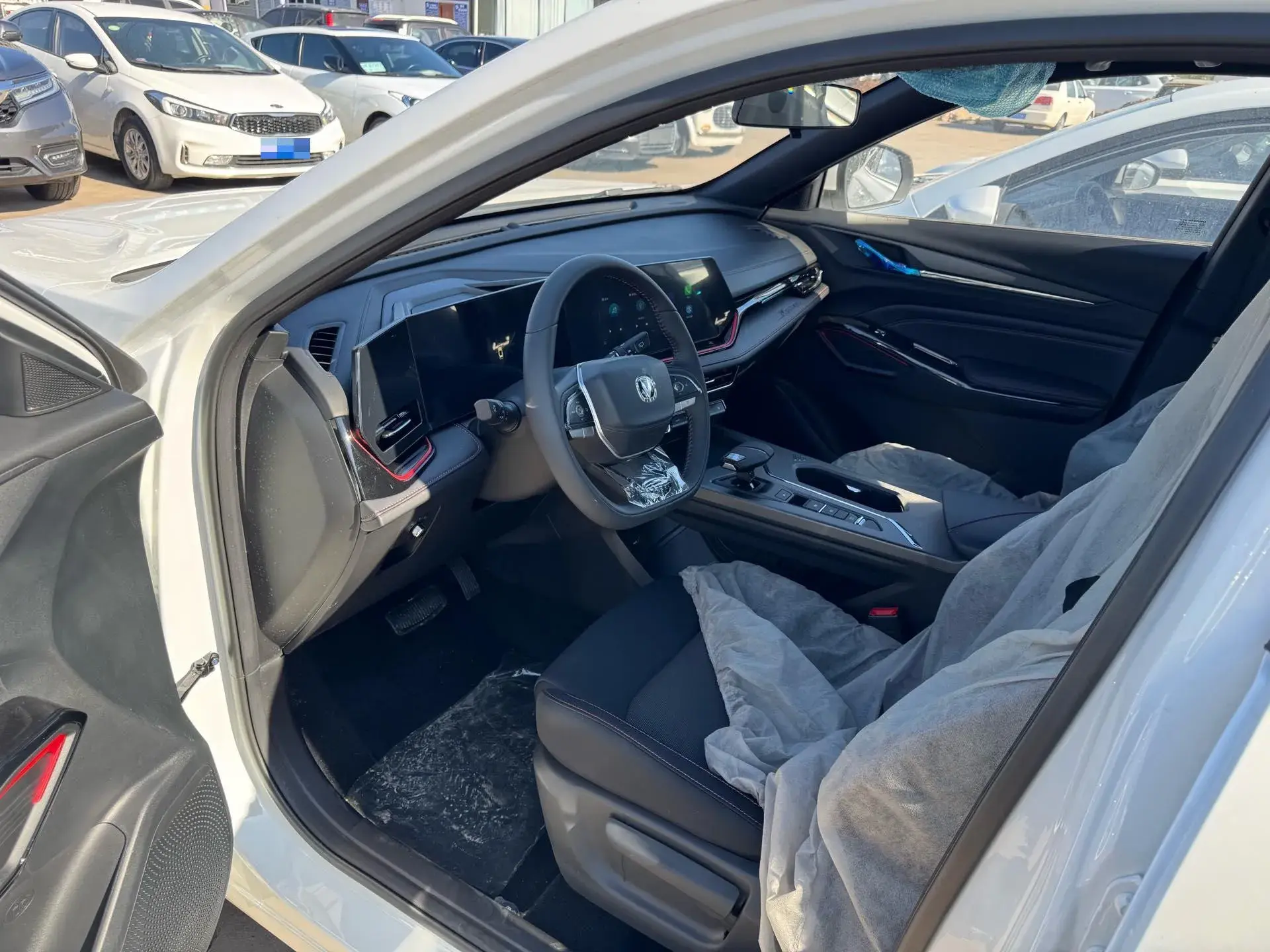 2025 CHANGAN X5 thumbnail 3