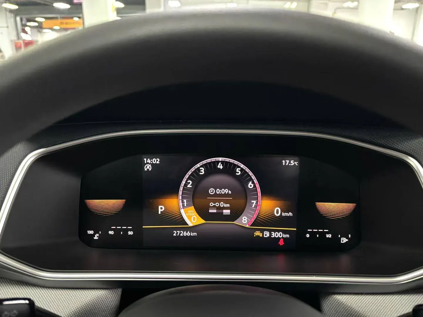 2023 VOLKSWAGEN THARU thumbnail 4