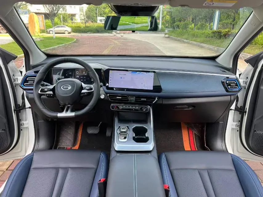 2023 GAC Trumpchi GS3 1.5T 177HP L4 7DCT,autocango,china used car exporter,china ev exporter,chinese used car exporter,chinese used ev exporter