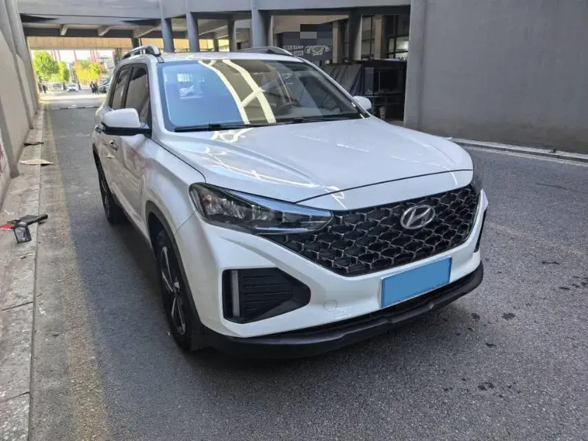 2021 HYUNDAI IX35 thumbnail 3