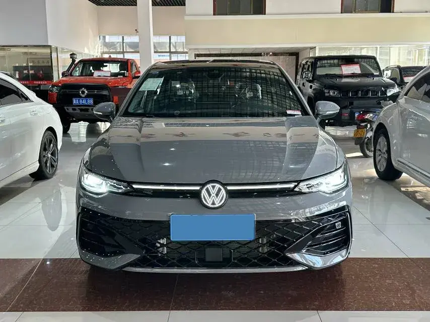 2025 VOLKSWAGEN GOLF thumbnail 2