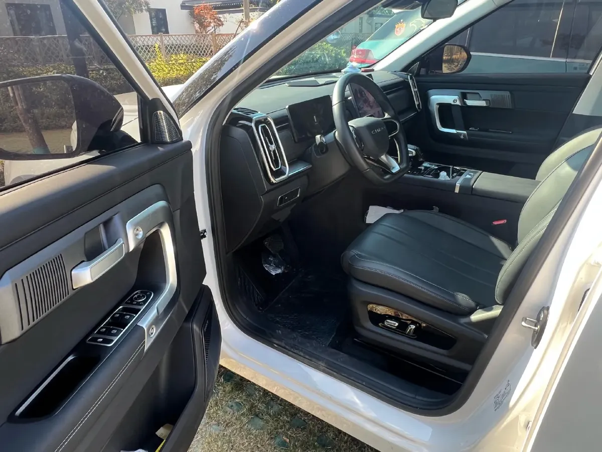 2025 Chery Tiggo 7 1.6T 197HP L4 7DCT,autocango,china used car exporter,china ev exporter,chinese used car exporter,chinese used ev exporter