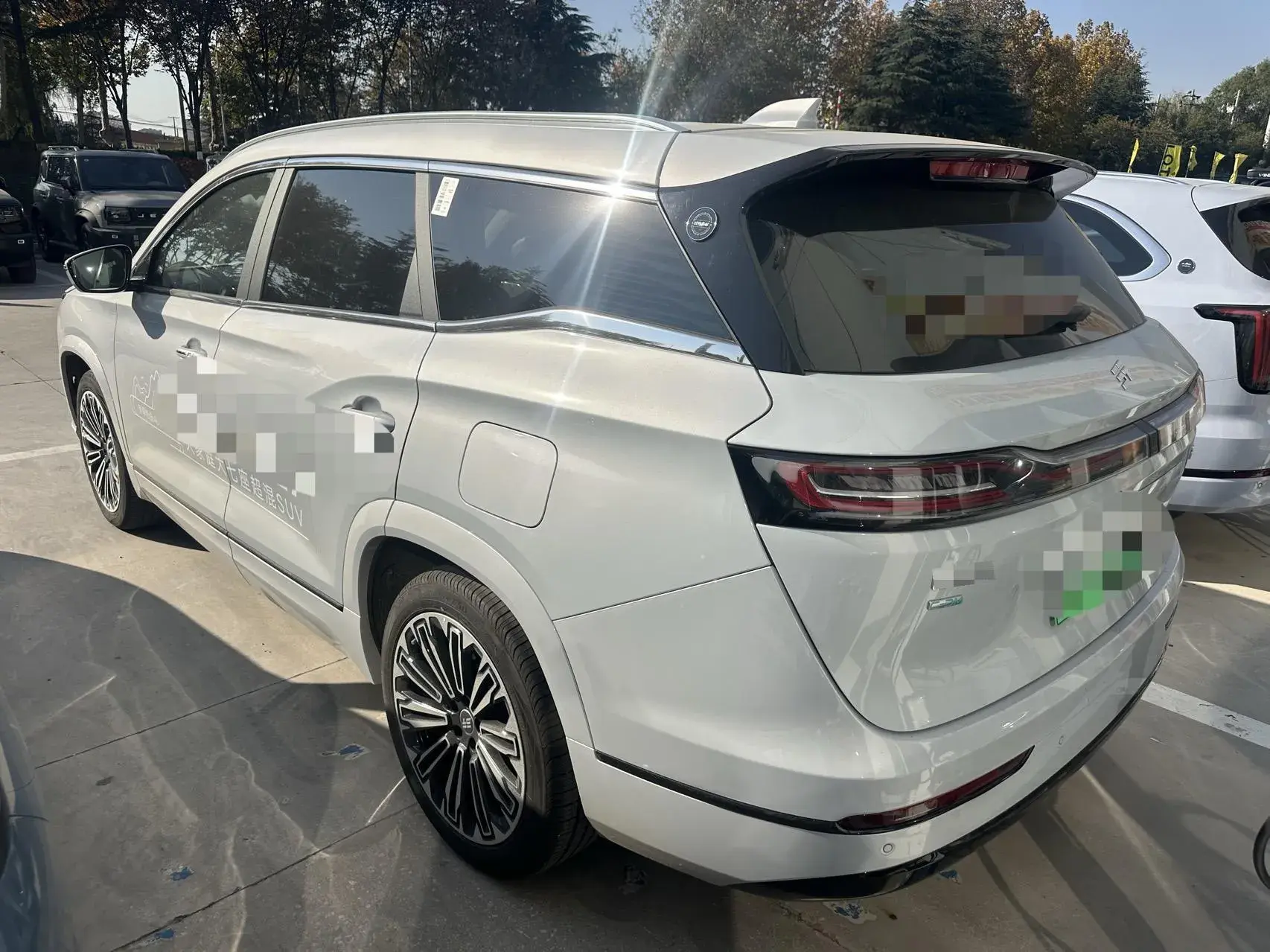 2025 JETOUR SHANHAI thumbnail 3