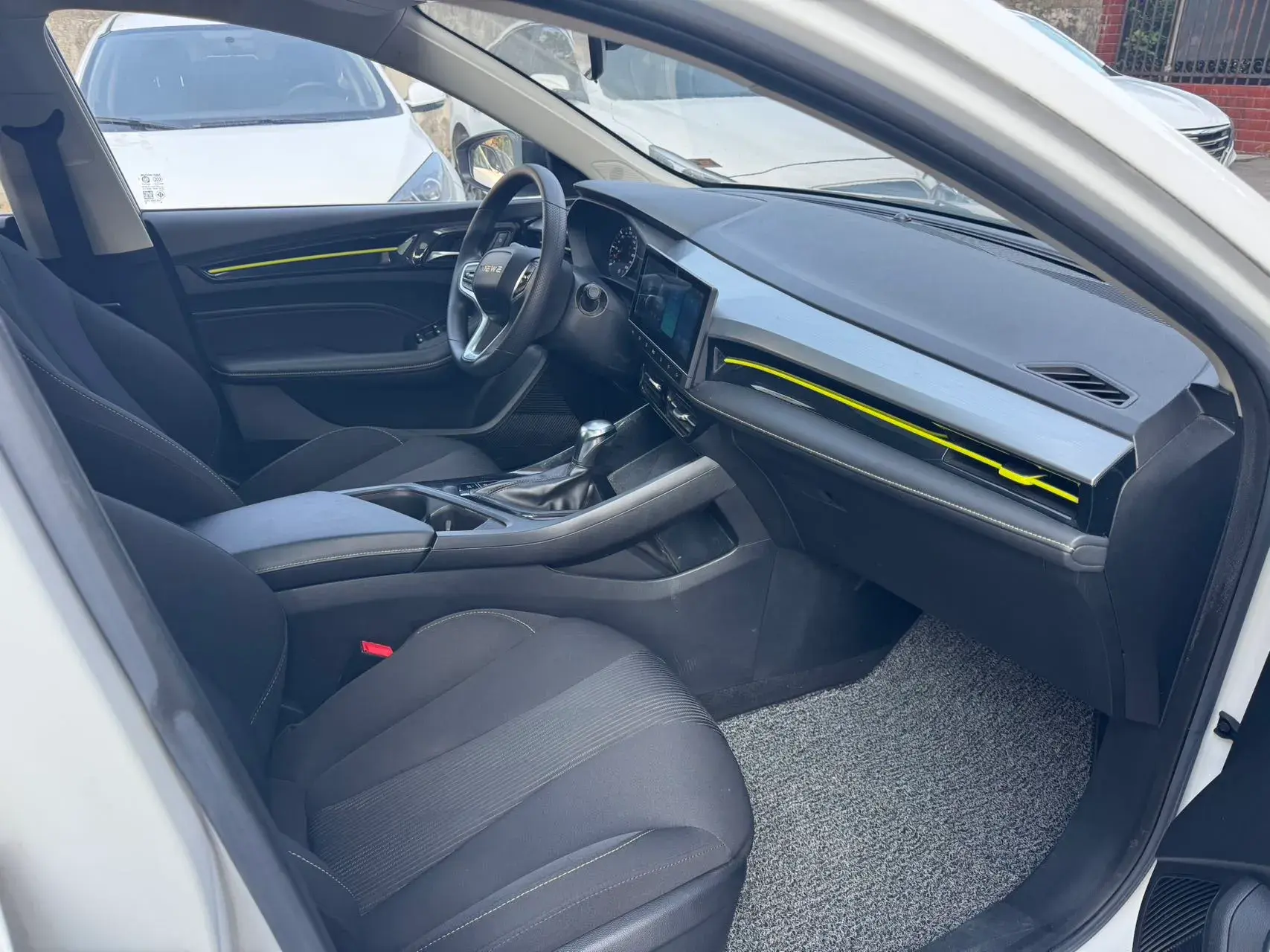 2021 ROEWE I5 thumbnail 4