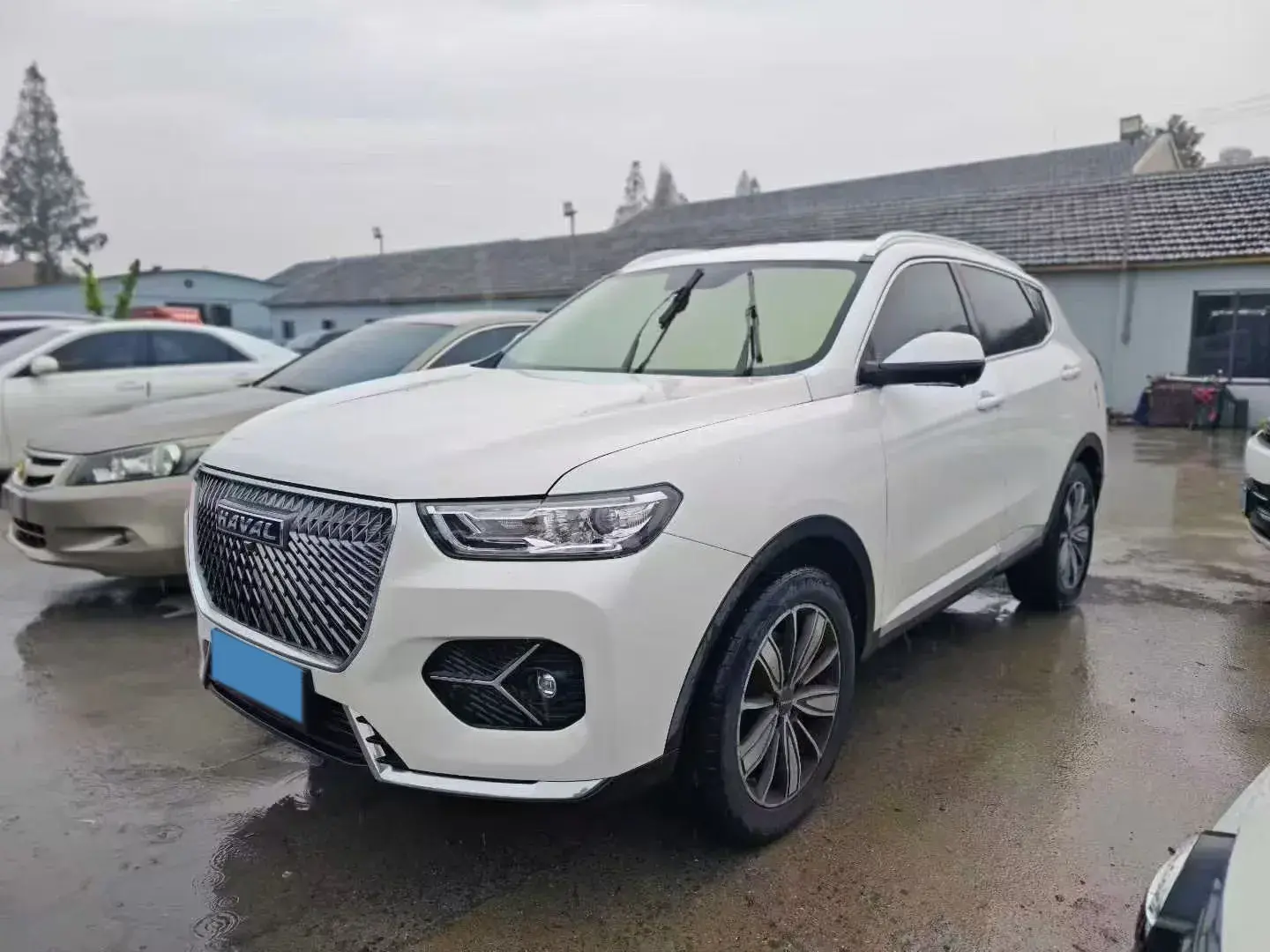 2021 HAVAL H6 view 1