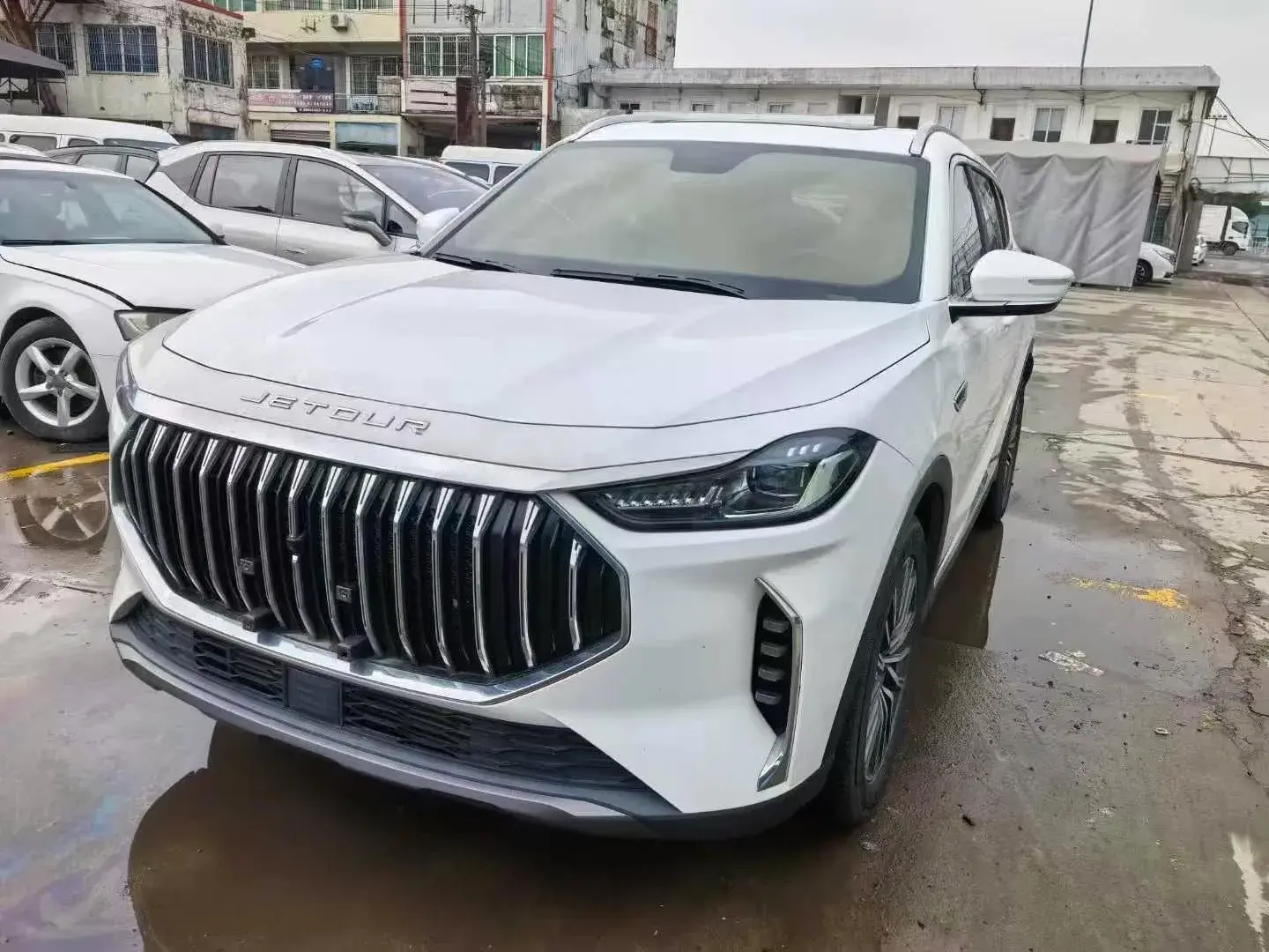 2021 JETOUR X70 view 1