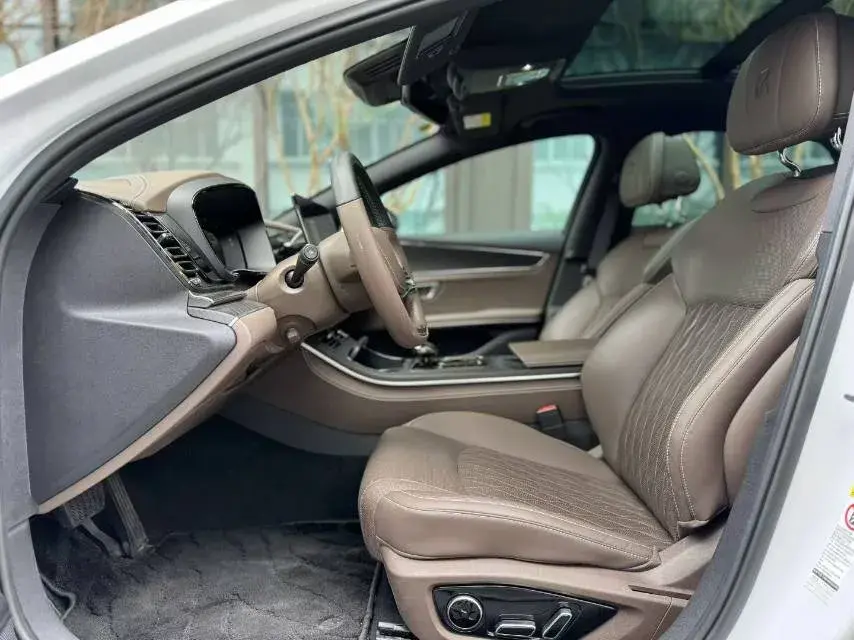 2020 BYD HAN thumbnail 4