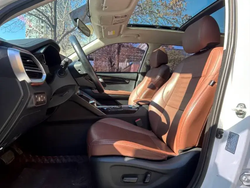 2021 KIA SPORTAGE thumbnail 4