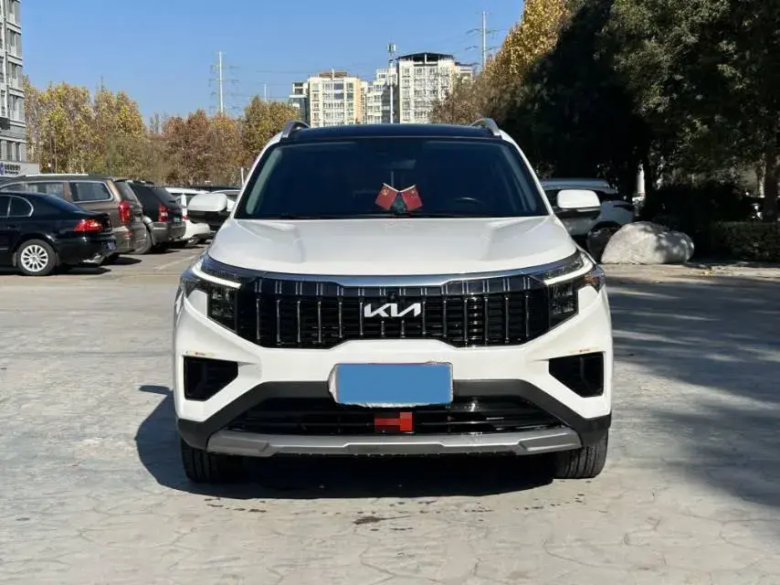 2021 KIA SPORTAGE thumbnail 2