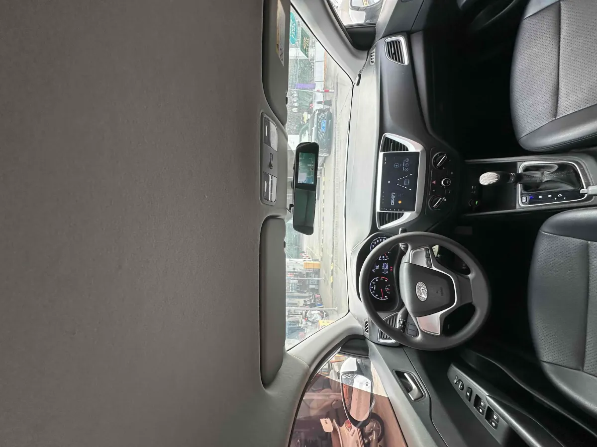 2017 Hyundai Verna RV 1.4L 100HP L4 6AT,autocango,china used car exporter,china ev exporter,chinese used car exporter,chinese used ev exporter