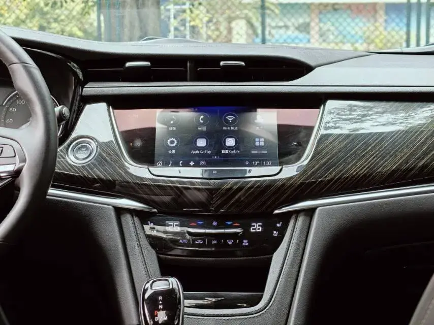 2021 CADILLAC XT6 thumbnail 3