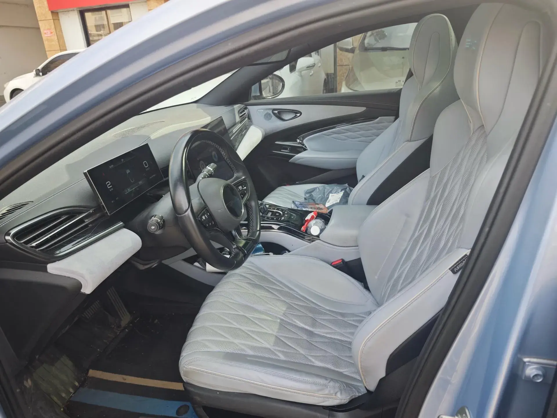 2022 BYD SEAL thumbnail 3