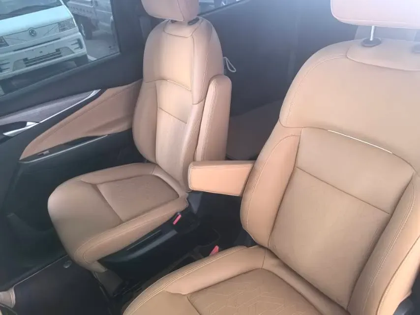 2025 MAXUS G50 PHEV 1.5L 98HP L4 1DHT PHEV,autocango,china used car exporter,china ev exporter,chinese used car exporter,chinese used ev exporter