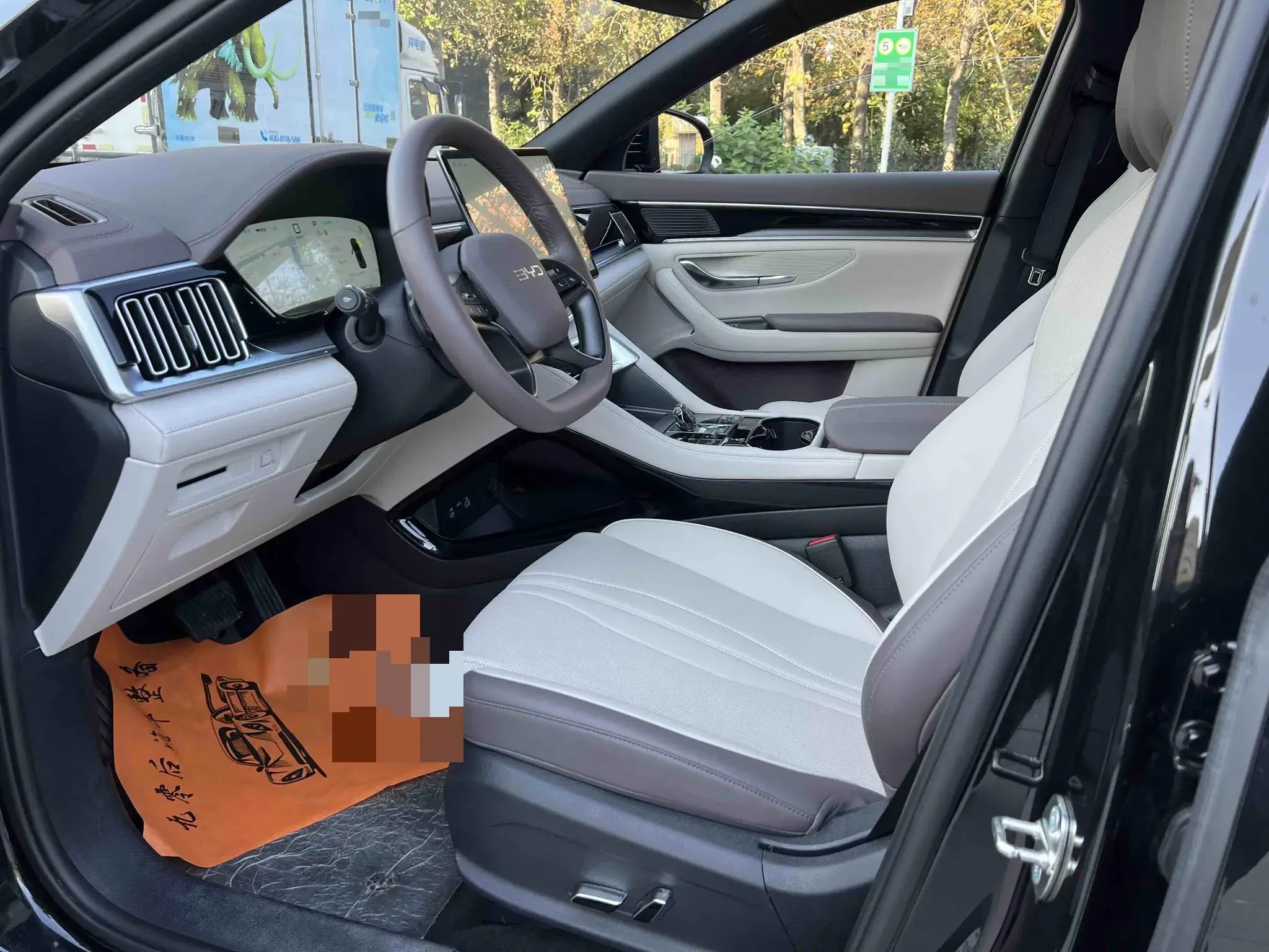 2025 BYD SONG thumbnail 4