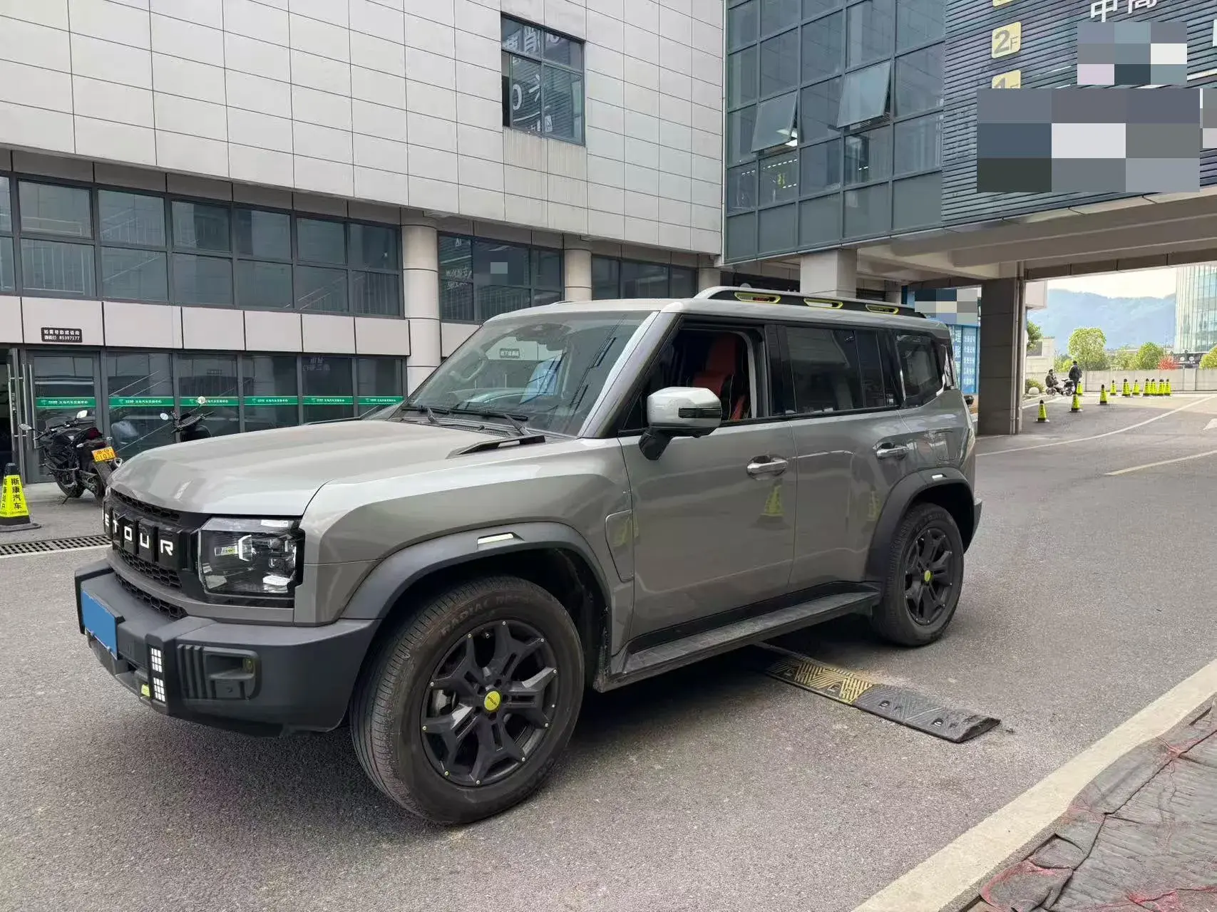 2023 JETOUR TRAVELLER view 1