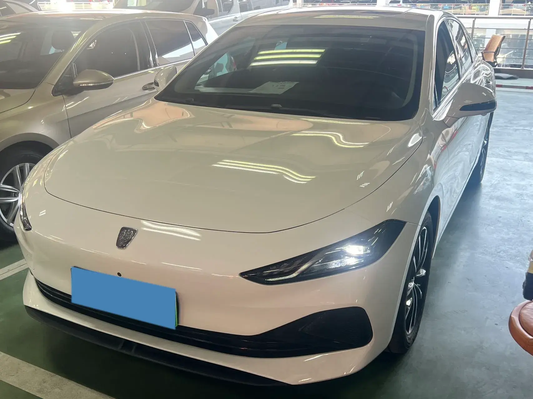 2025 ROEWE D7 view 1