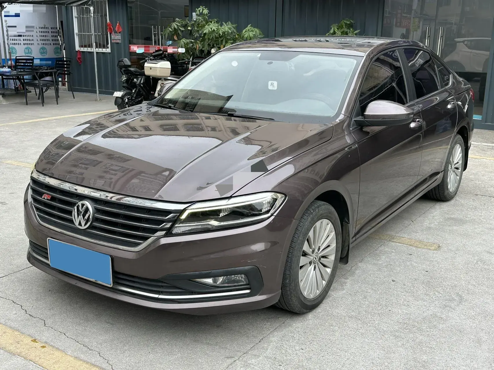 2018 VOLKSWAGEN LAVIDA view 1