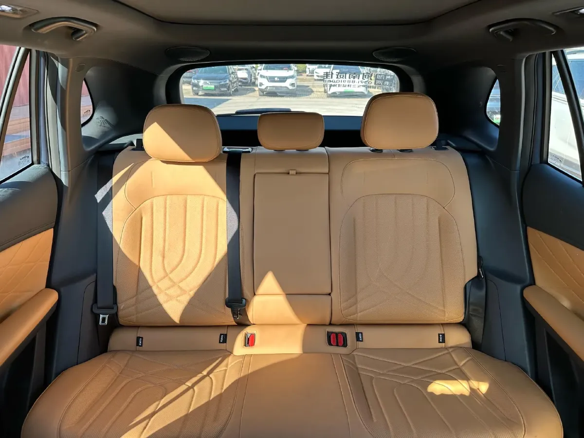 2025 Geely Galaxy Starship 7 1.5L 112HP L4 1DHT PHEV 19.09KWH,autocango,china used car exporter,china ev exporter,chinese used car exporter,chinese used ev exporter