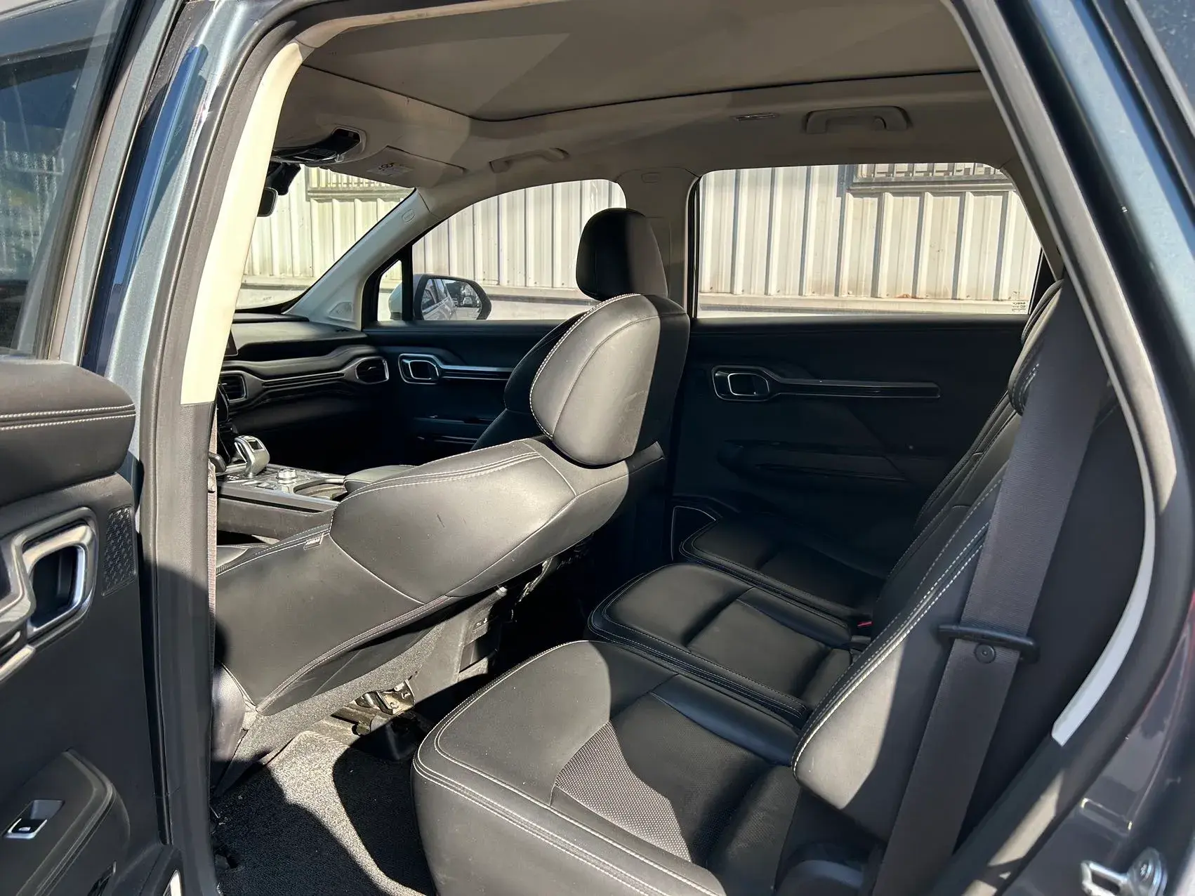 2020 GEELY OKAVANGO thumbnail 4