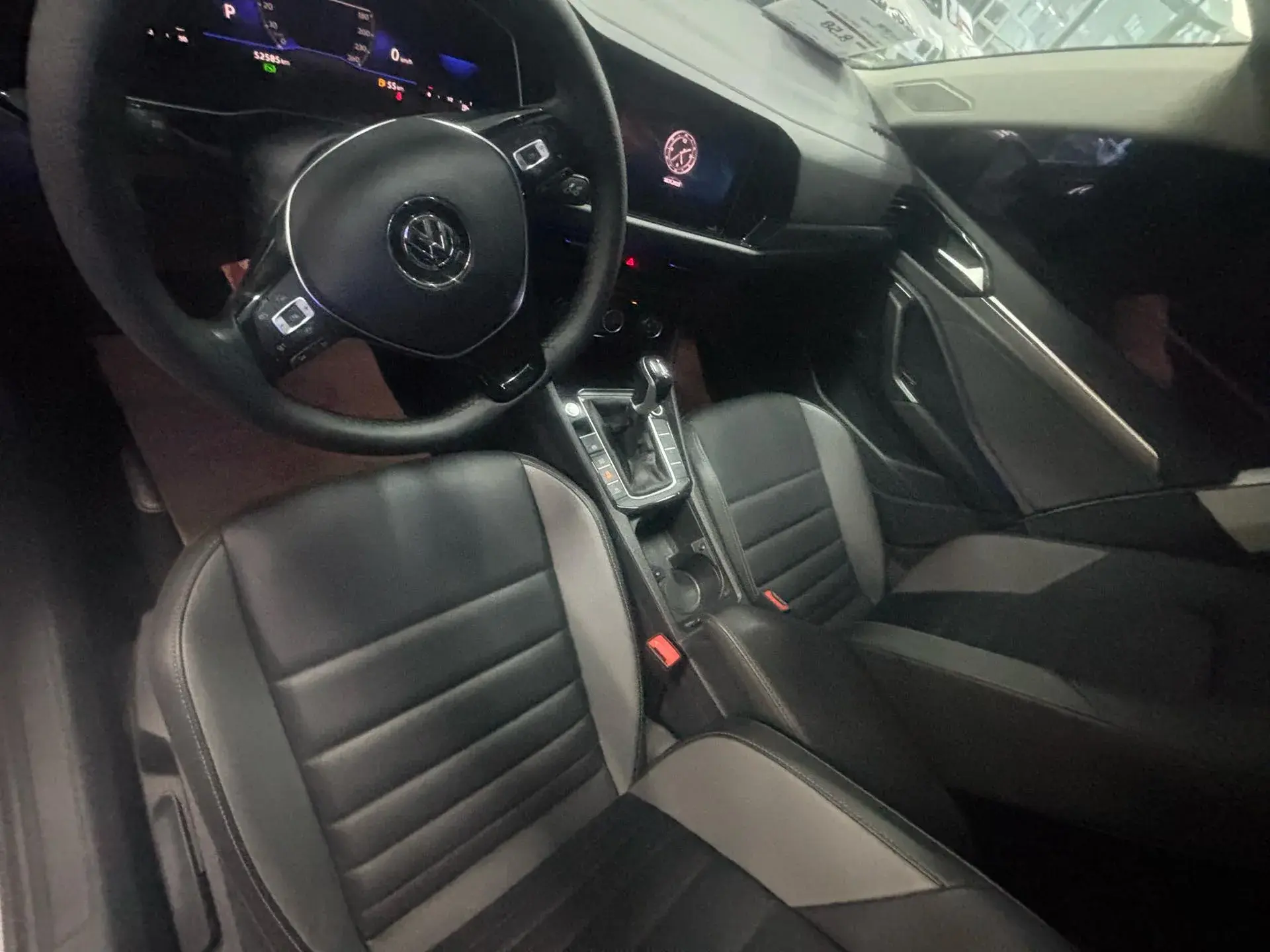 2021 VOLKSWAGEN SAGITAR thumbnail 4