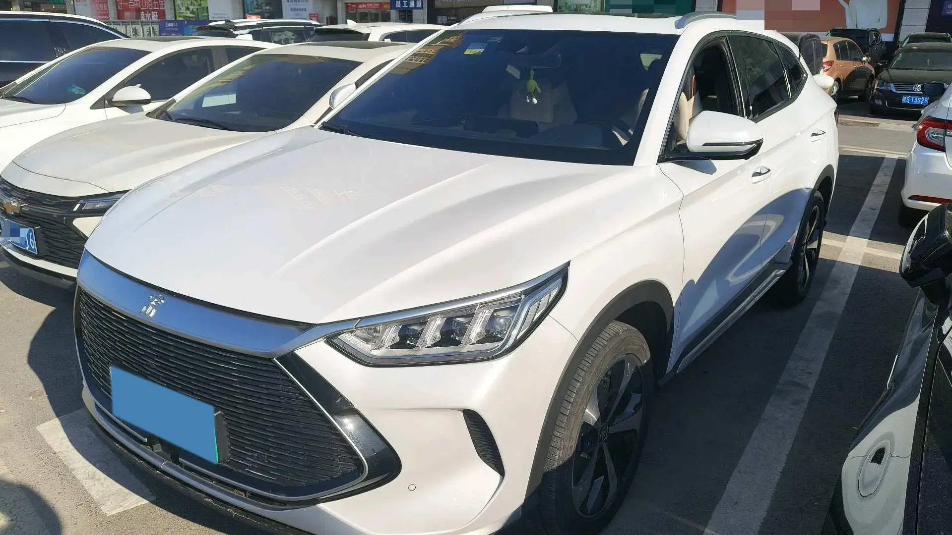 2021 BYD SONG view 1