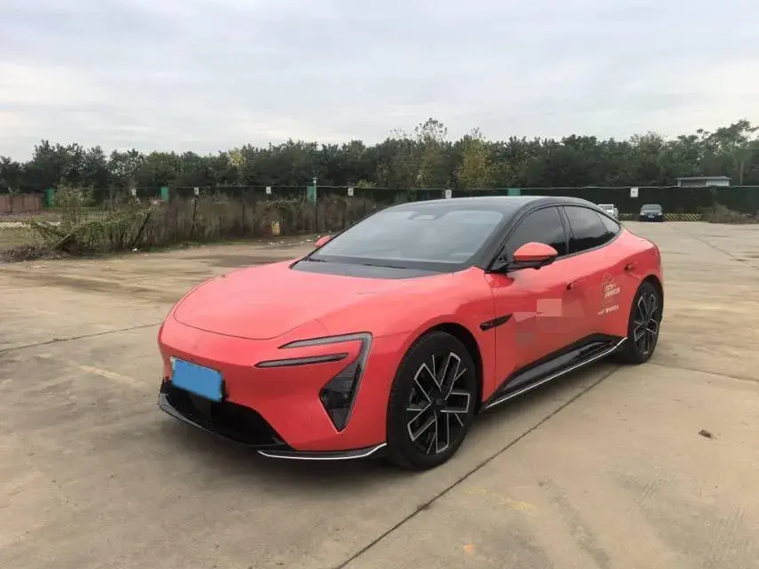 2025 AVATR 06 view 1