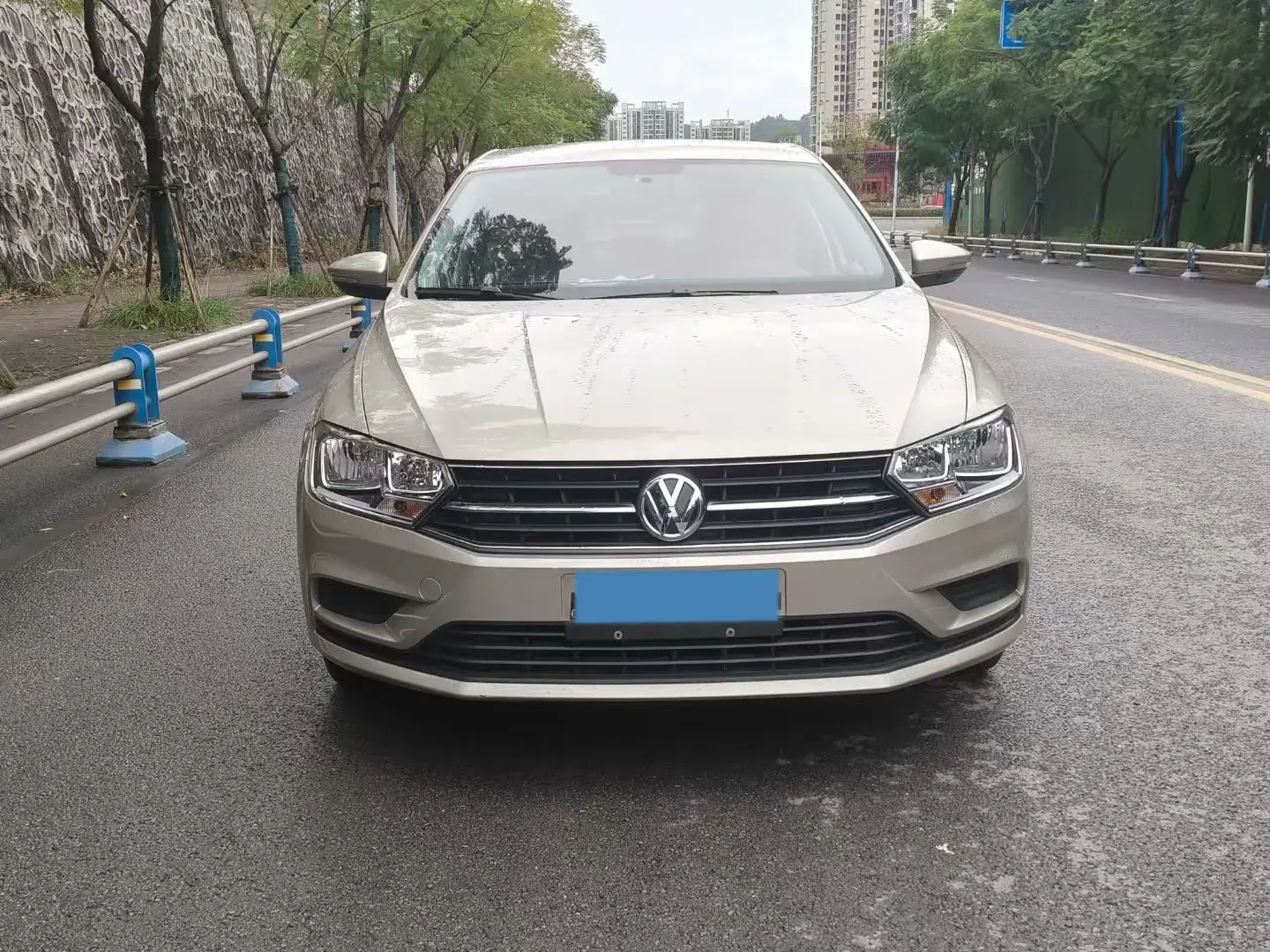 2019 VOLKSWAGEN BORA thumbnail 2