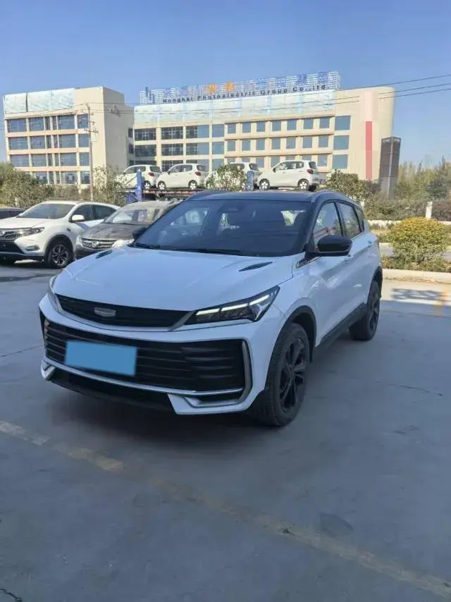 2025 GEELY COOLRAY view 1