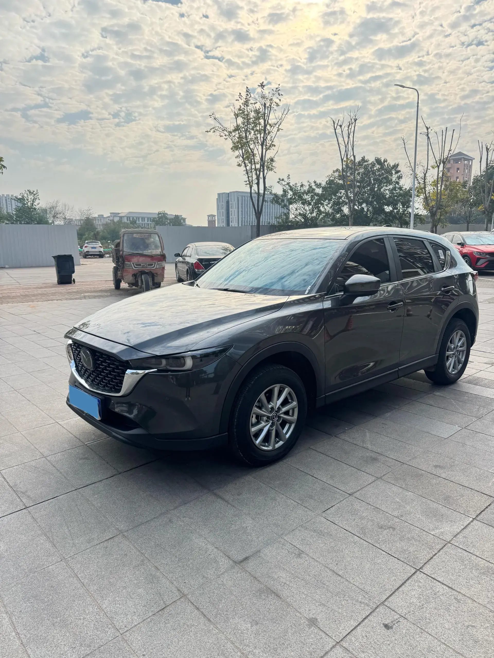 2024 MAZDA CX-5 view 1