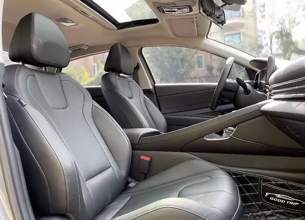 2021 Hyundai Elantra 1.5L 115HP L4 CVT,autocango,china used car exporter,china ev exporter,chinese used car exporter,chinese used ev exporter