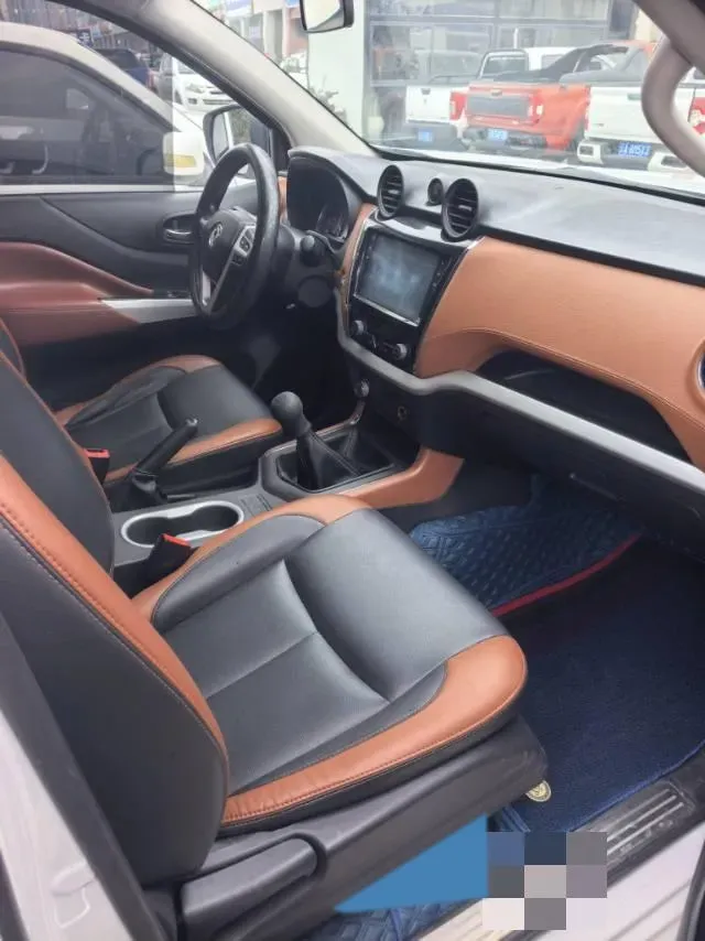 2019 Dongfeng RuiQi 6 2.5T 140HP L4 5MT,autocango,china used car exporter,china ev exporter,chinese used car exporter,chinese used ev exporter