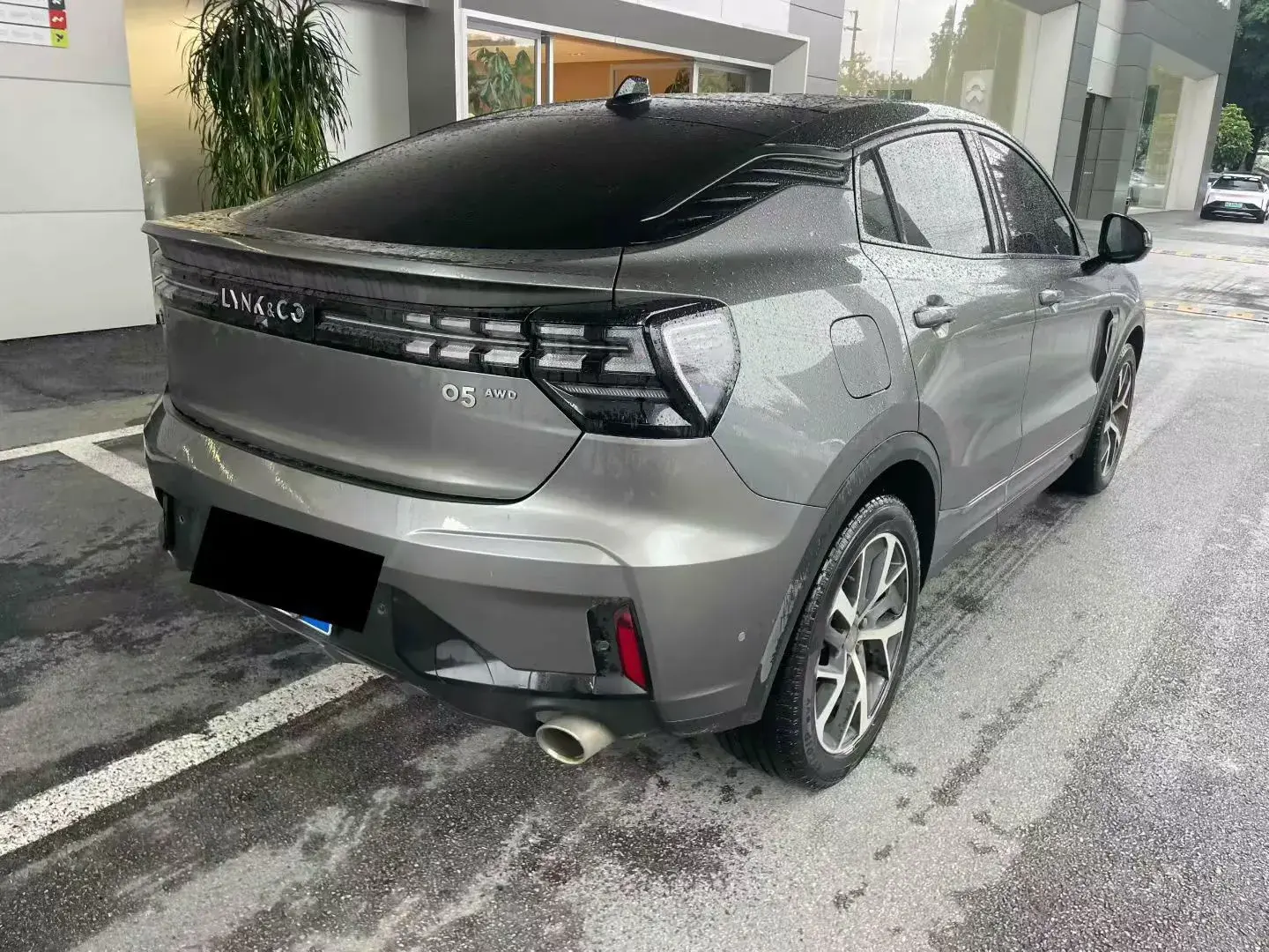 2020 LYNK&CO 05 thumbnail 4