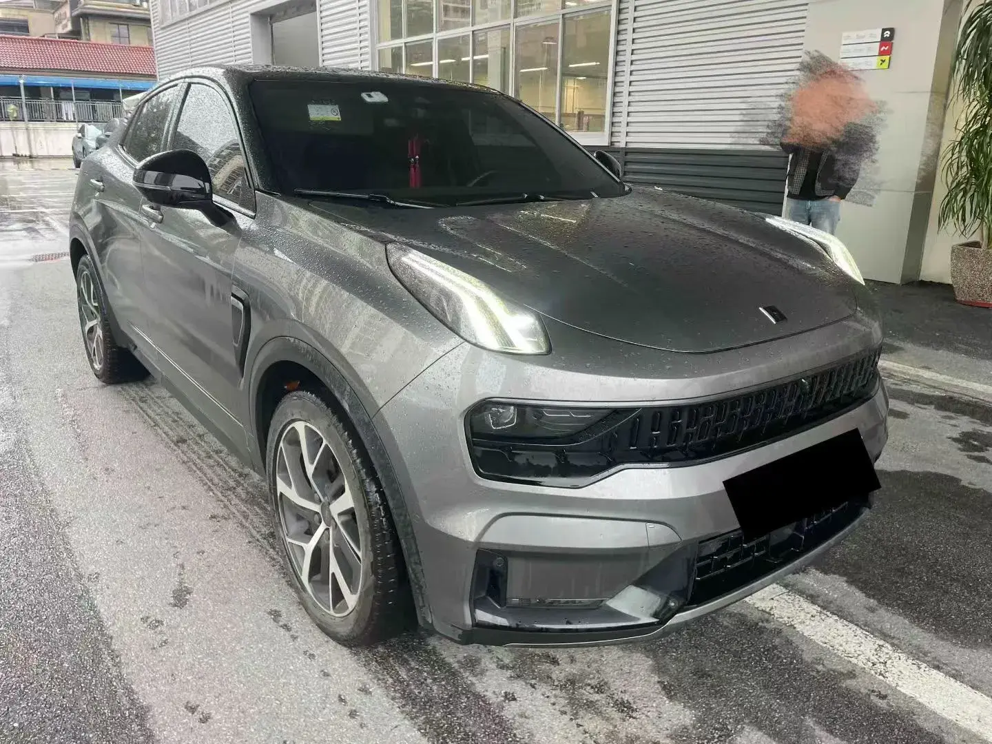 2020 LYNK&CO 05 thumbnail 3