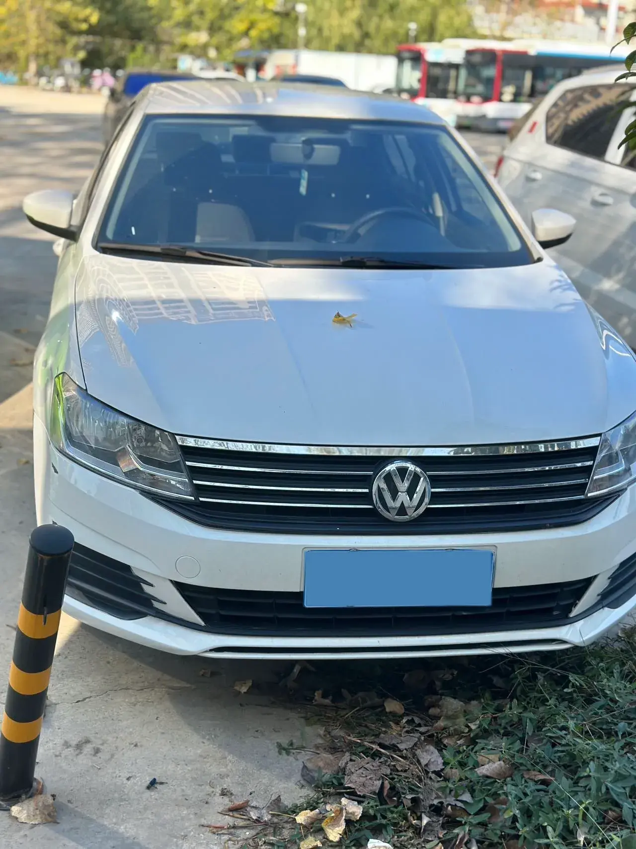 2019 VOLKSWAGEN LAVIDA thumbnail 3