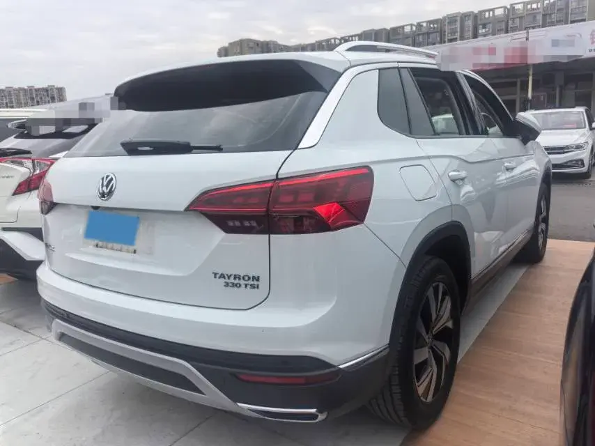 2019 VOLKSWAGEN TAYRON thumbnail 4