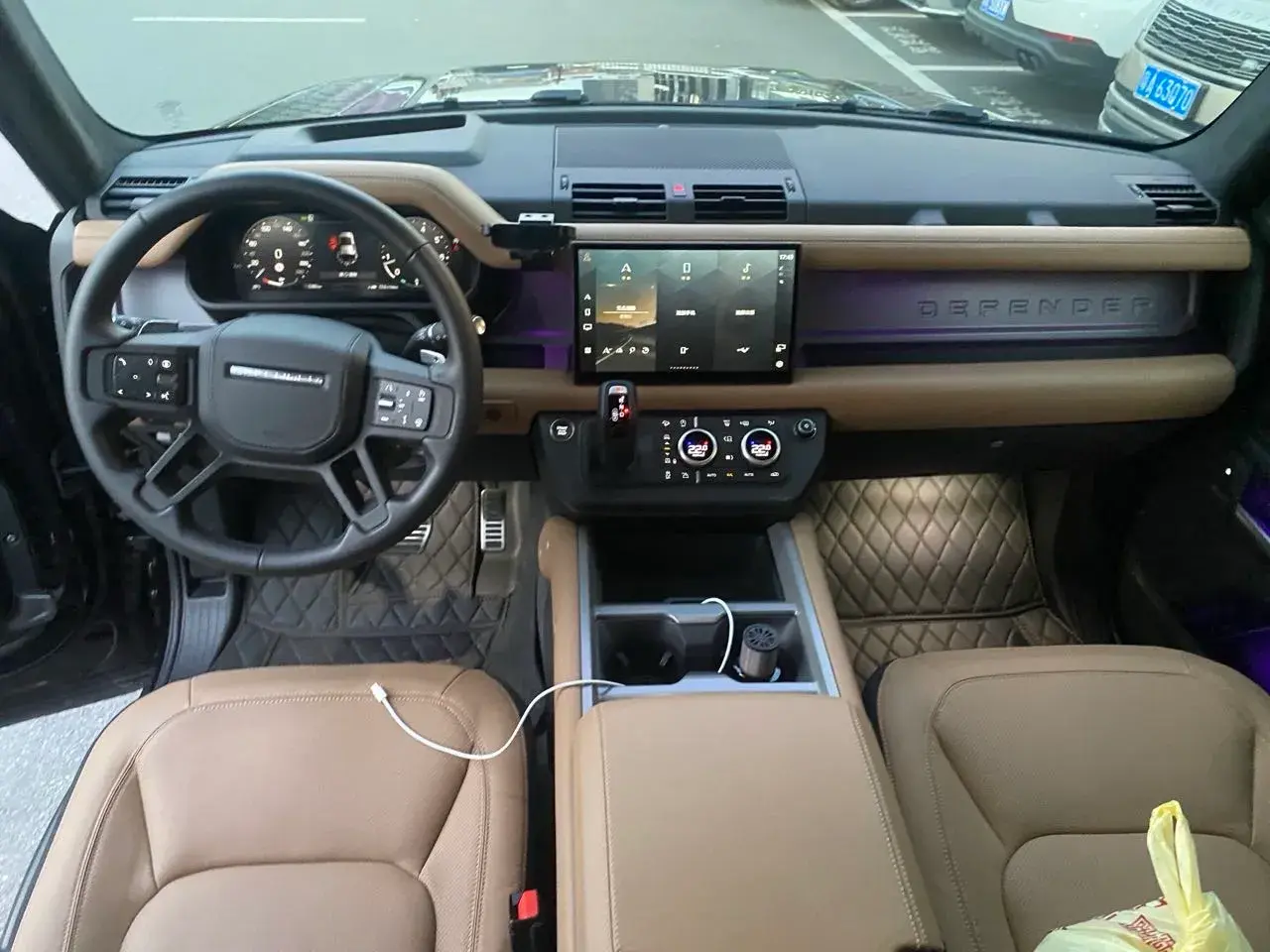 2025 LAND ROVER thumbnail 2