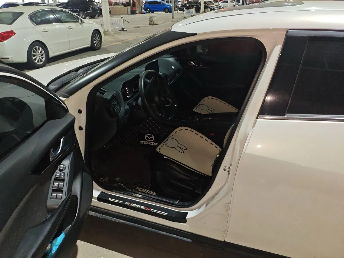 2020 Mazda CX-4 2.0L 158HP L4 6AT,autocango,china used car exporter,china ev exporter,chinese used car exporter,chinese used ev exporter