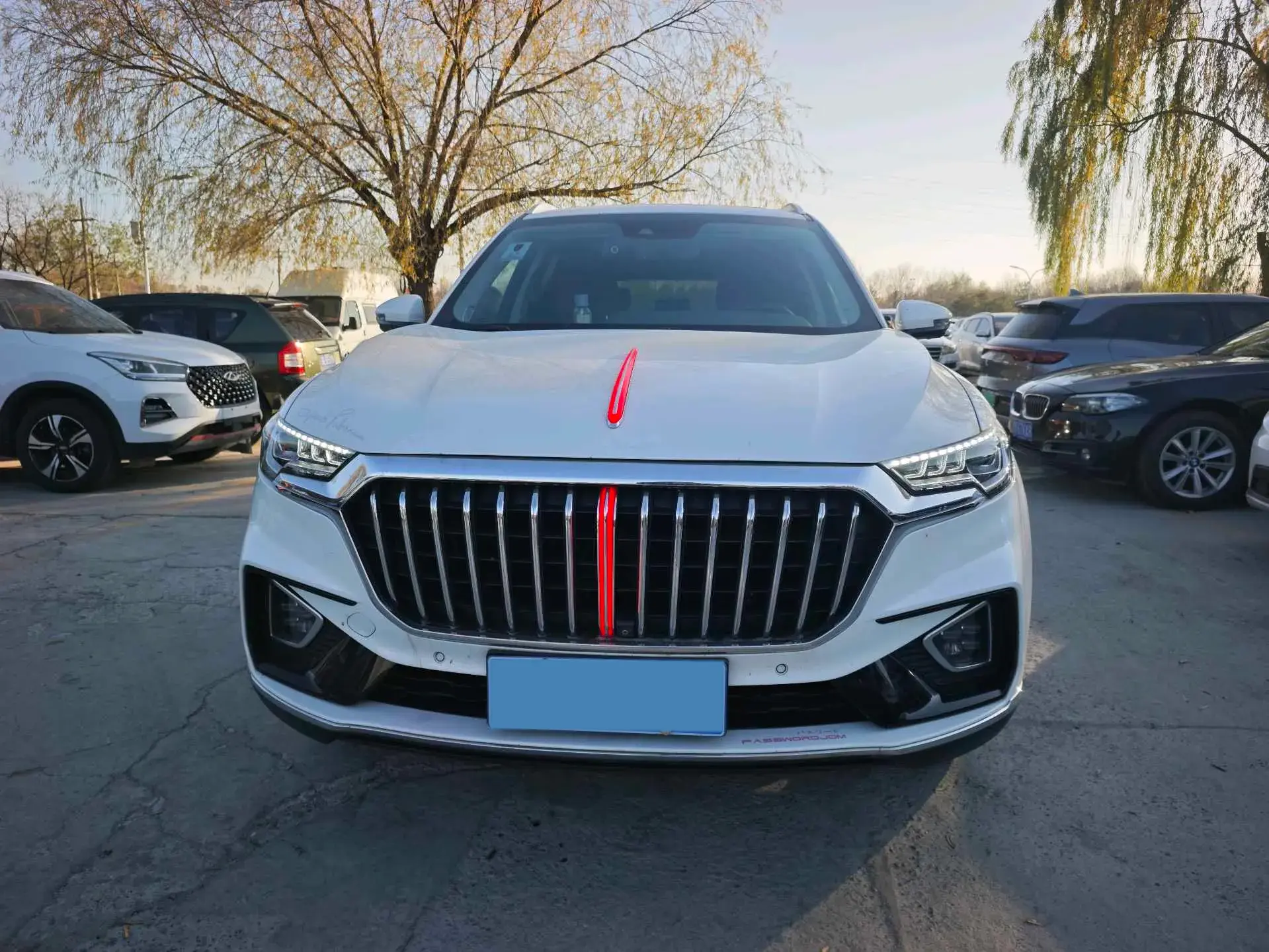 2019 HONGQI HS5 thumbnail 3