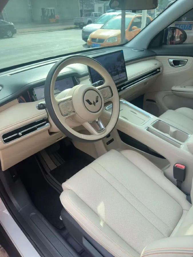 2025 WuLing BinGuo S BEV,autocango,china used car exporter,china ev exporter,chinese used car exporter,chinese used ev exporter