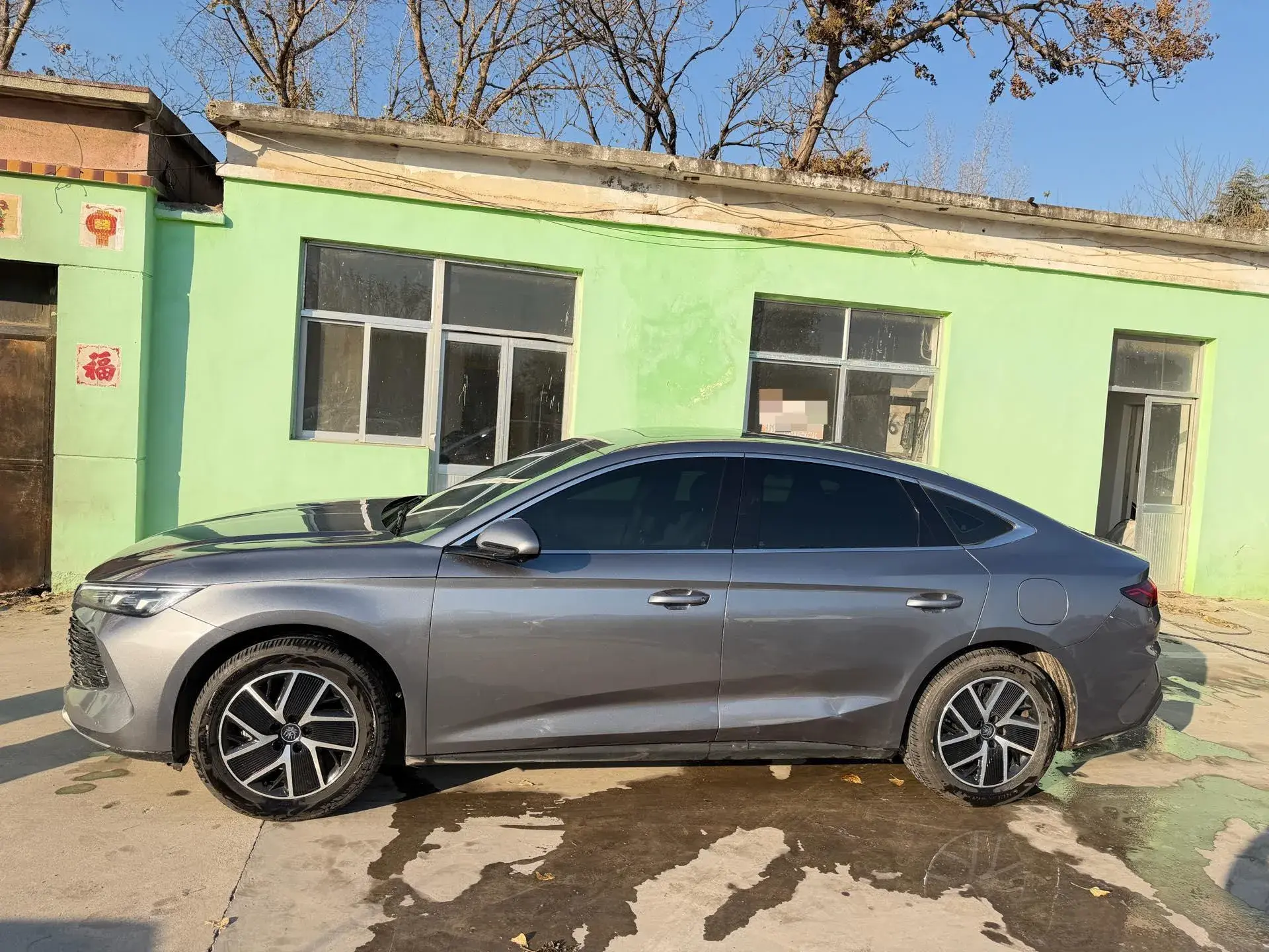 2024 BYD QINL thumbnail 3