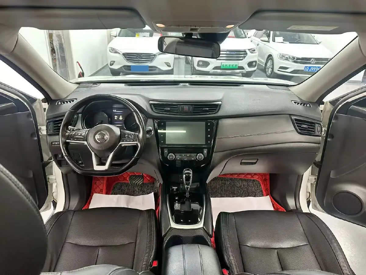 2019 Nissan X-Trail 2.0L 154HP L4 CVT,autocango,china used car exporter,china ev exporter,chinese used car exporter,chinese used ev exporter