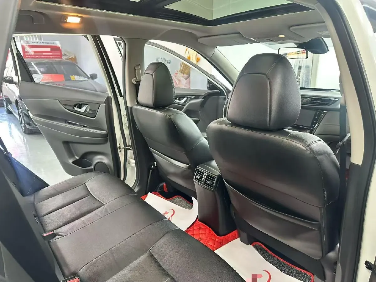 2019 Nissan X-Trail 2.0L 154HP L4 CVT,autocango,china used car exporter,china ev exporter,chinese used car exporter,chinese used ev exporter