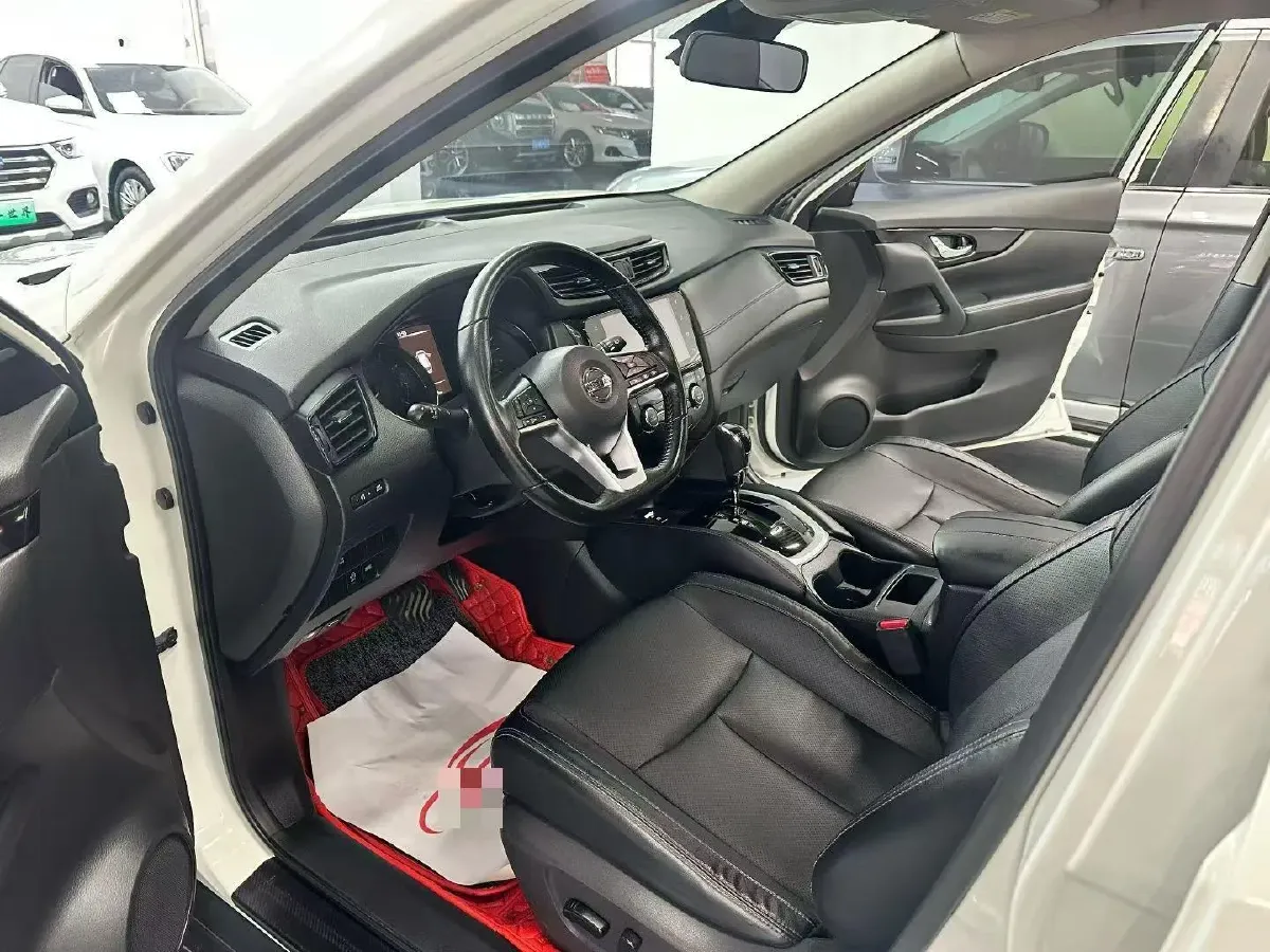 2019 Nissan X-Trail 2.0L 154HP L4 CVT,autocango,china used car exporter,china ev exporter,chinese used car exporter,chinese used ev exporter