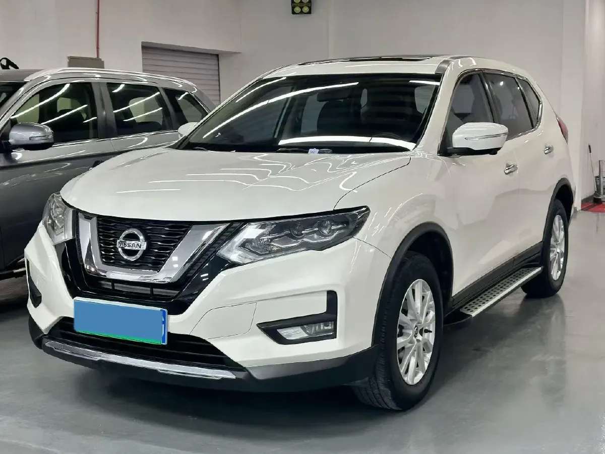 2019 Nissan X-Trail 2.0L 154HP L4 CVT,autocango,china used car exporter,china ev exporter,chinese used car exporter,chinese used ev exporter